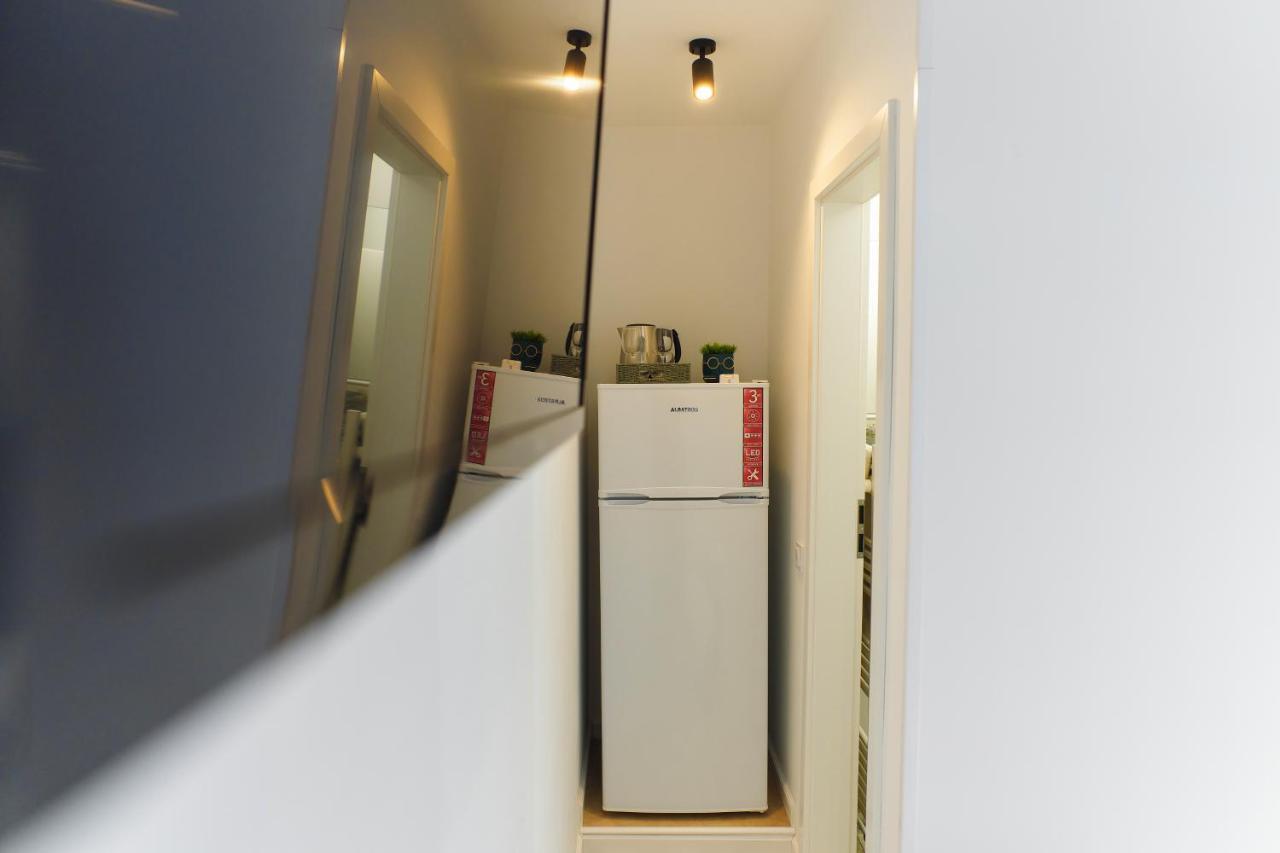 Bella House Apartaments Крайова Екстериор снимка